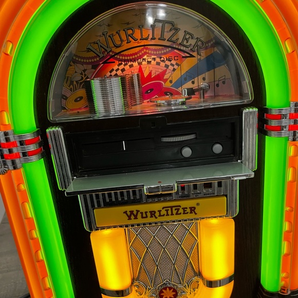 Wurlitzer Jukebox WR-18 Mini Bubbler FM CD Player Boombox System - Picture 9 of 9